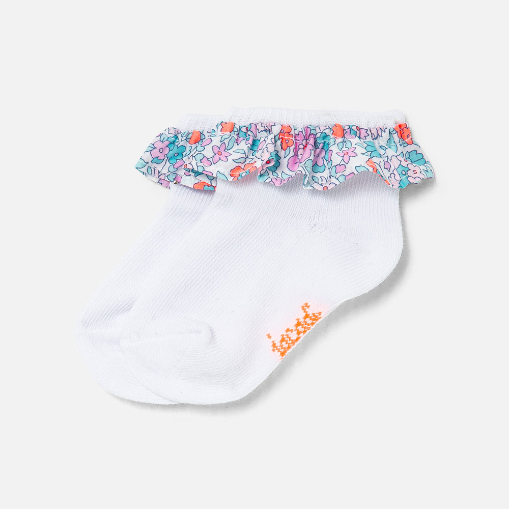 Baby girl ruffled socks