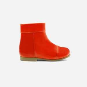 Baby girl patent leather booties