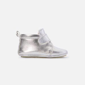 Baby girl iridescent leather slippers