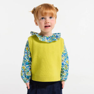 Baby girl sleeveless jumper in wool and cashmere