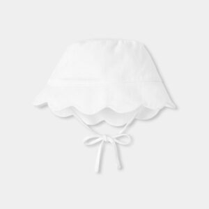 Baby girl hat in cotton piqué