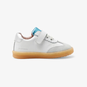 Baby girl leather trainers