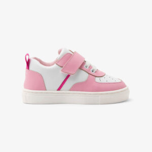 Baby girl leather trainers