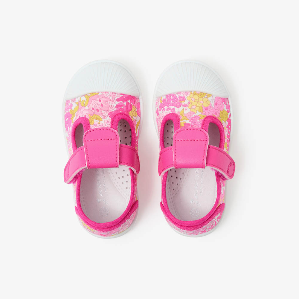 2046068_823_JSV_04 2046068_823_JSV_04