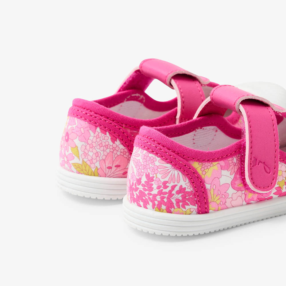 2046068_823_JSV_05 2046068_823_JSV_05