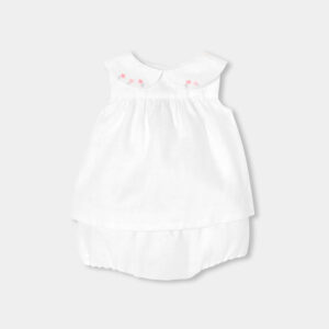 Baby girl ensemble in linen