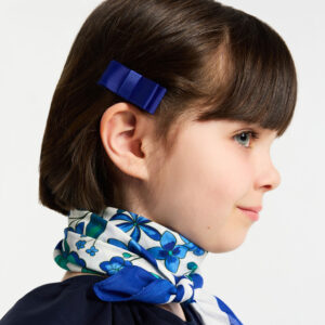 Girl duo of snap hair clips