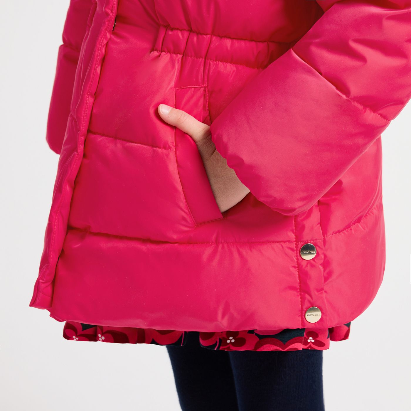 product-2046719-847-P-05 product-2046719-847-P-05