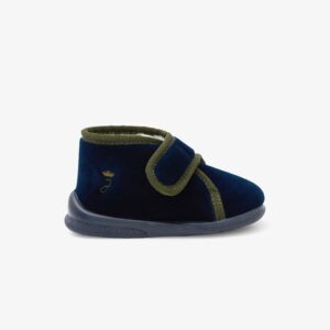 Baby velvet slippers
